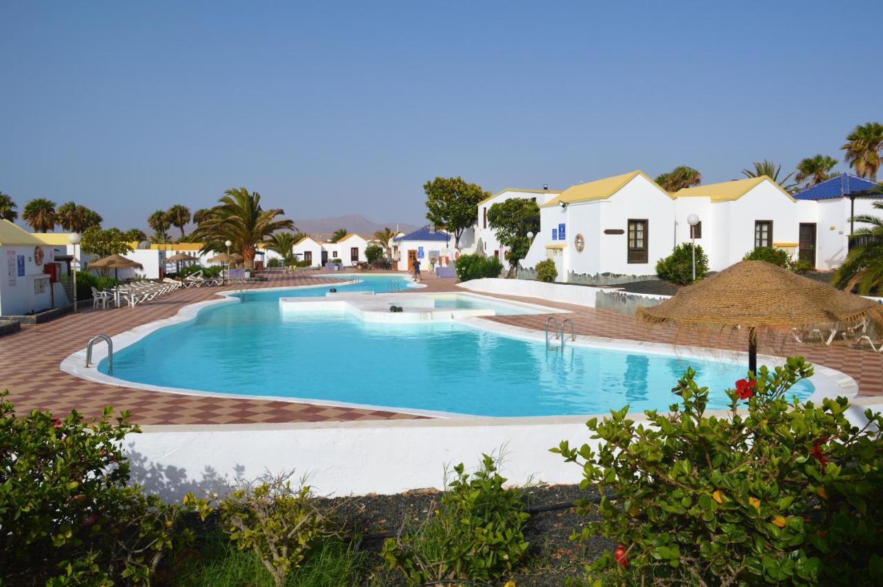 Bungalow Tetir In Caleta De Fuste Exterior photo